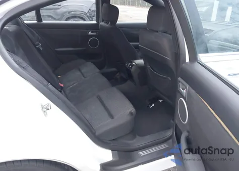 2008 Pontiac G8 z USA, uszkodzony, nr VIN 6G2ER57728L124669